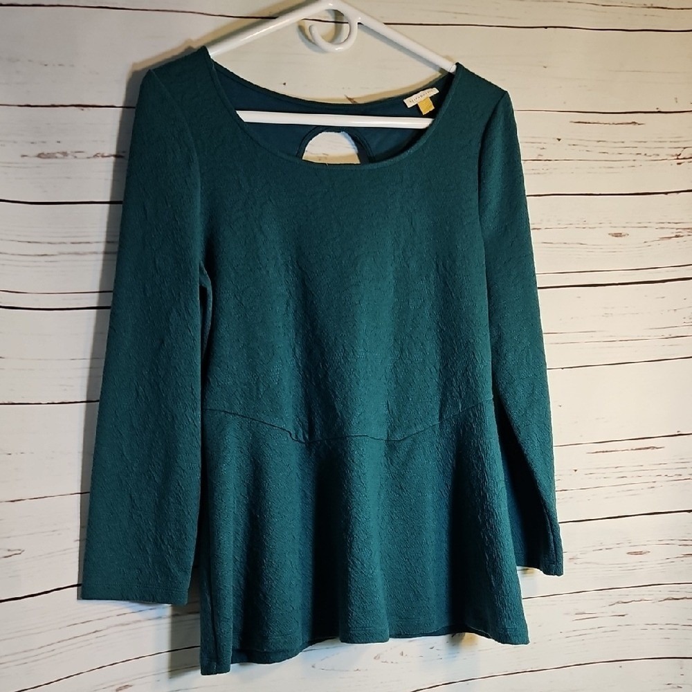 LEIFSDOTTIR Peplum Top Cutout Back Long Sleeve Teal Green Textured Blouse, M
